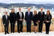 Accréditation EU - Surrounding H.S.H. the Sovereign Prince, from left to right: Patrice Cellario, Minister of the Interior; Anne-Marie Boisbouvier, Advisor in the Prince’s Cabinet; Simon Hankinson, Consul General of the United States of America in Monaco; H.E. Ms Jamie McCourt, Ambassador Extraordinary and Plenipotentiary of the United States of America; Gilles Tonelli, Minister of Foreign Affairs and Cooperation; and Marie-Pierre Gramaglia, Minister of Public Works, the Environment and Urban Development © Government Communication Department/Manuel Vitali