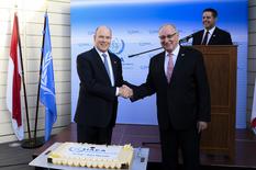 Anniversaire AIEA 2 - H.S.H. the Sovereign Prince, Aldo Malavasi, Deputy Director General of the IAEA and Head of the Department of Nuclear Science and Applications and David Osborn, Director of the Agency's Environmental Laboratories in Monaco,© Direction de la Communication / Manuel Vitali