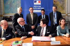 Voir la photo - Serge Telle, Minister of State, and Georges-François Leclerc, Prefect of the Alpes-Maritimes, with French dignitaries  © - Government Communication Department – Manuel Vitali