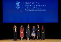 FPP-FPP - Palmarès 2021 - H.R.H. the Princess of Hanover and Ms Charlotte Casiraghi surrounded by winners Annie Ernaux, Abigail Assor, Roukiata Ouedraogo and Julia Kristeva. © Government Communication Department / Michael Alesi
