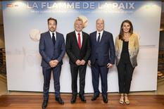 Projection du documentaire La flamme de la paix. Direction de la Communication-Manuel Vitali - H.S.H. Prince Albert II surrounded by Joël Bouzou, President and founder of Peace and Sport, Jean-Jérôme Perrin-Mortier, Chief Executive Officer, and Geneviève Berti, Director of Communication. ©Government Communication Department-Manuel Vitali