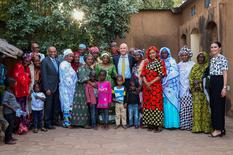 VT Mali - Laurent Anselmi, Conseiller de Gouvernement-Ministre des Relations Extérieures et de la Coopération en visite chez SOS Village d’enfants Mali ©Hamdia Traoéré