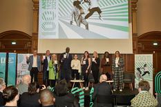 White Card Fondation de Monaco ©DR - M. Rachid YOUNSI, Adjoint au Directeur des Sports de la CIUP, M. Bertrand REBOURS, Directeur des sports de la CIUP, Mme Martine GARCIA MASCARENHAS, Directeur de la Fondation de Monaco, M. Pascal GENTIL, Champion de la Paix, Zakia KHUDADADI, Championne de la Paix, Alix MEROLLE, résidente récompensée, Marlène NIDECKER, Diana GANDEGA, Laurence FISCHER, Championnes de la Paix ©DR